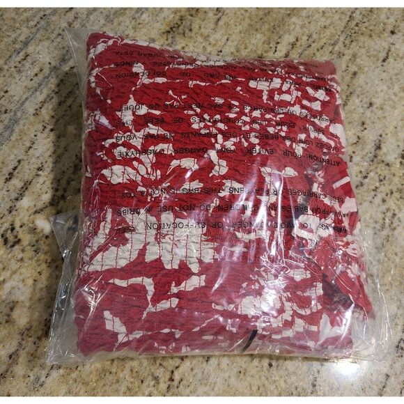 Lot of 2 Old Navy Size XL Red Floral Smocked Tank Ruffle Flowy Boho - Picture 15 of 15